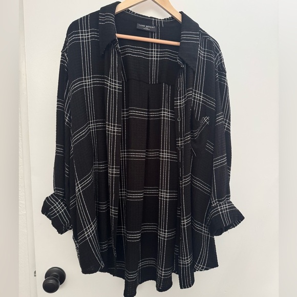 Lane Bryant Tops - Lane Bryant Black Plaid Button Down Tunic Blouse Size 22/24 Lightweight